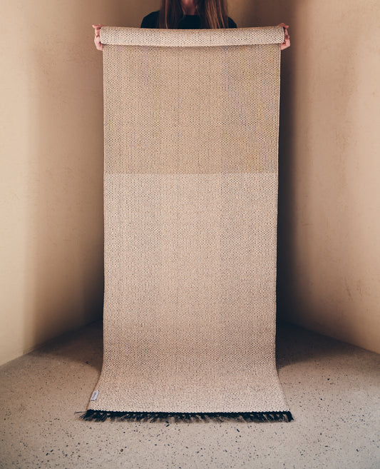 DUAL oat rug 70 x 260 cm